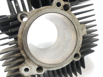 Cagiva Elefant 650 [1984] - Cilindro com pistões na frente - 0