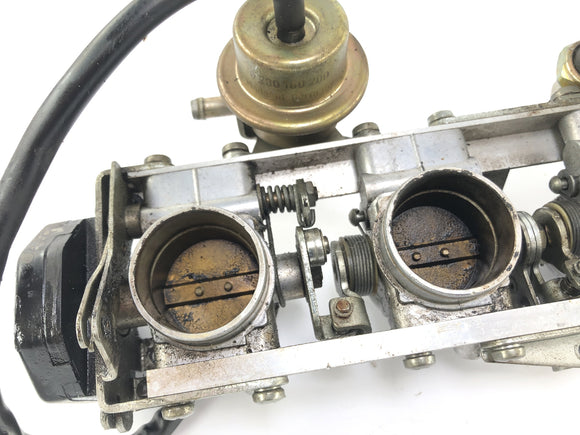 BMW K 100 RT [1988] - Vstřikovací ventil škrticí klapky
