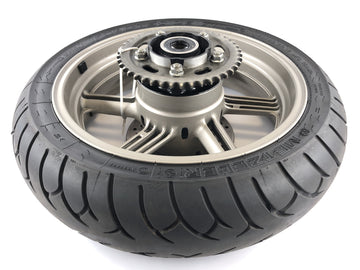 Honda CBF 1000 A SC58 [2006] - Obręcza tylnego koła z tyłu z kołem łańcuchowym