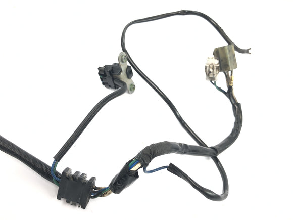 Yamaha MT 03 RM02 [2007] - Systém dobíjení rotoru alternátoru statoru