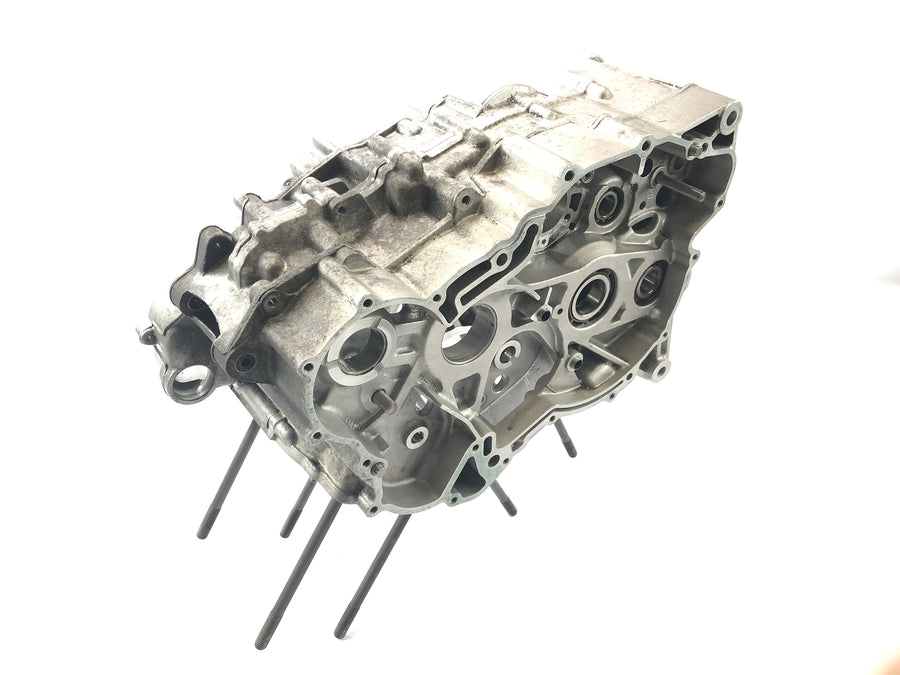 Aprilia RST 1000 Futura [2002] - Motorgehäuse Leergehäuse Motorblock Motorengehäuse Gehäuseblock