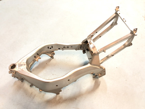 ヤマハYZF 750 R 4HN [1996]  - 紙のあるフレーム