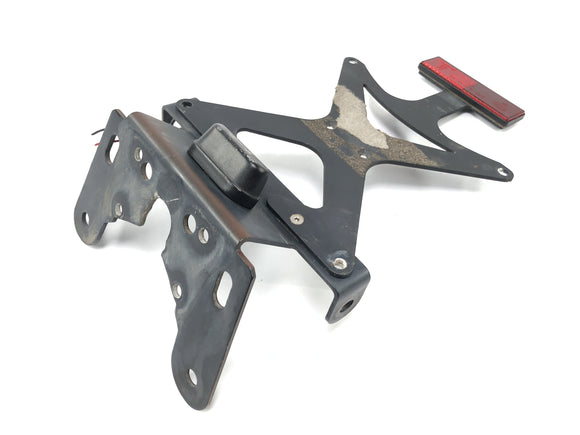 Yamaha YZF R1 RN09 [2003] - Charakterystyka Posilanie uchwytu za sobą