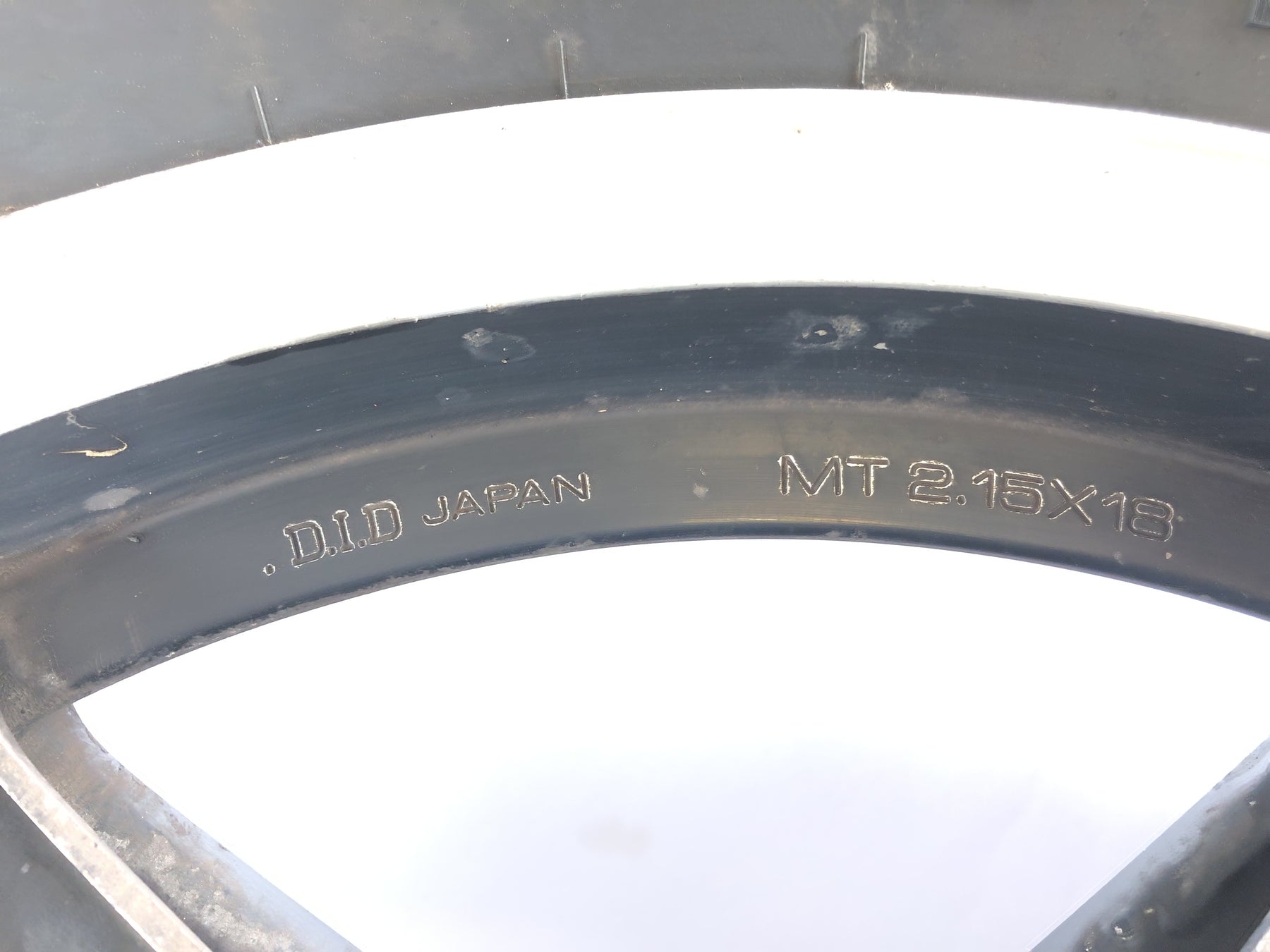 Honda CB 900 F SC01 [1981] - Rear wheel rim