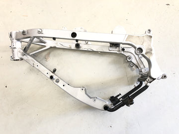 BMW F 650 GS R13 [2002] - quadro com papéis - 0