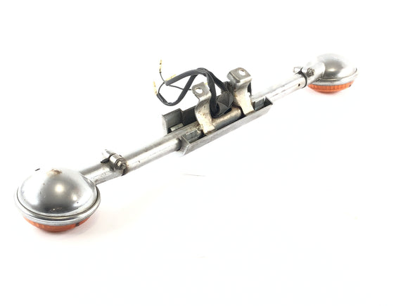 Yamaha XVS 650 Drag Star VM02 [1998] - Indikator vid fronten med hållare