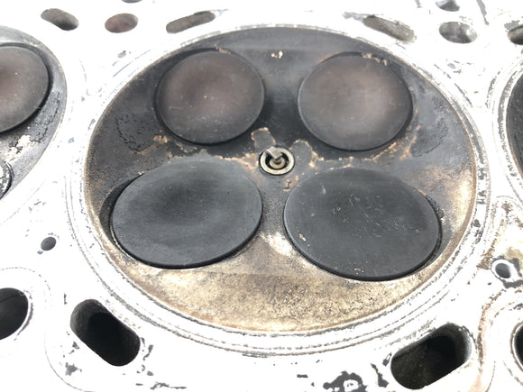 Benelli TNT 1130 [2009] - cylinderhuvud