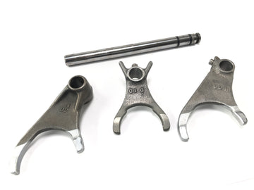 Triumph Sprint St 1050 [2005]  - フォークギアボックスセットの切り替え