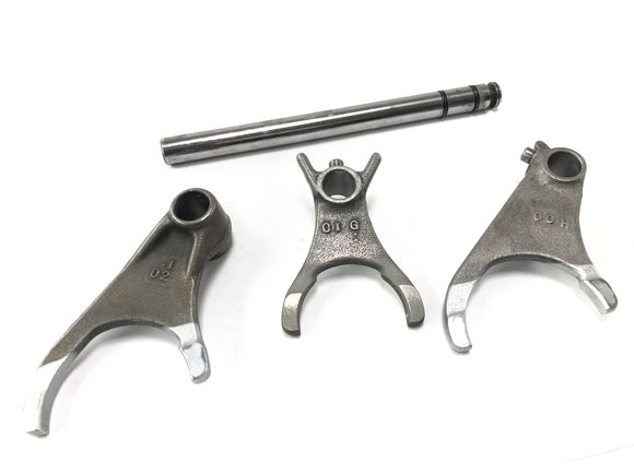 Triumph Sprint St 1050 [2005] - přepínání sady převodovky pro vidličku