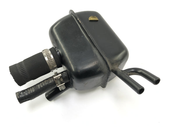 Moto Guzzi V 1000 VG [1980] - Moottorin ilmanvaihtoöljyn erotin