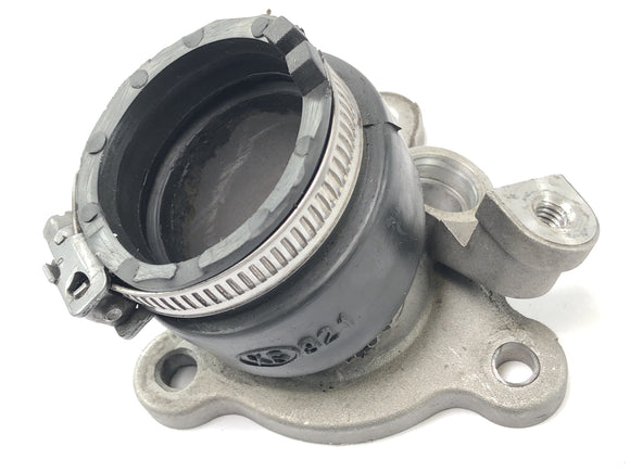 SWM SM 125 R [2018] - Admission dans le chariot de connexion du collecteur d'admission