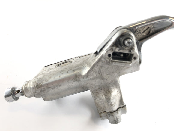 Suzuki vs 1400 VX51L [1987] - Złącze kierownicy pompy sprzęgła po lewej stronie