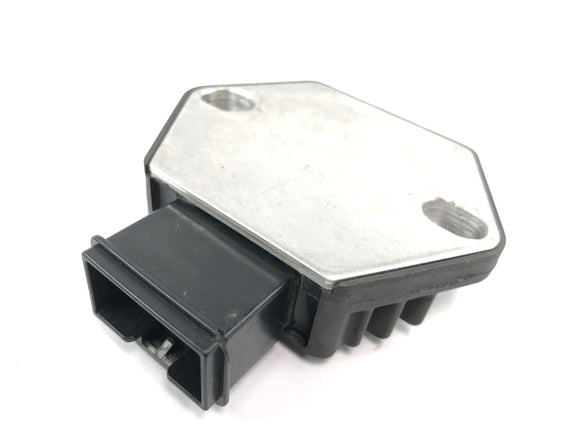 SWM SM 125 R [2018] - Spannungsregler Gleichrichter Regler Lichtmaschinenregler