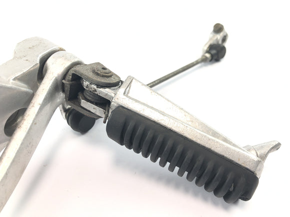 Yamaha XJR 1200 4PU [1996] - Fahrerfußraste links mit Schaltpedal und Gestänge