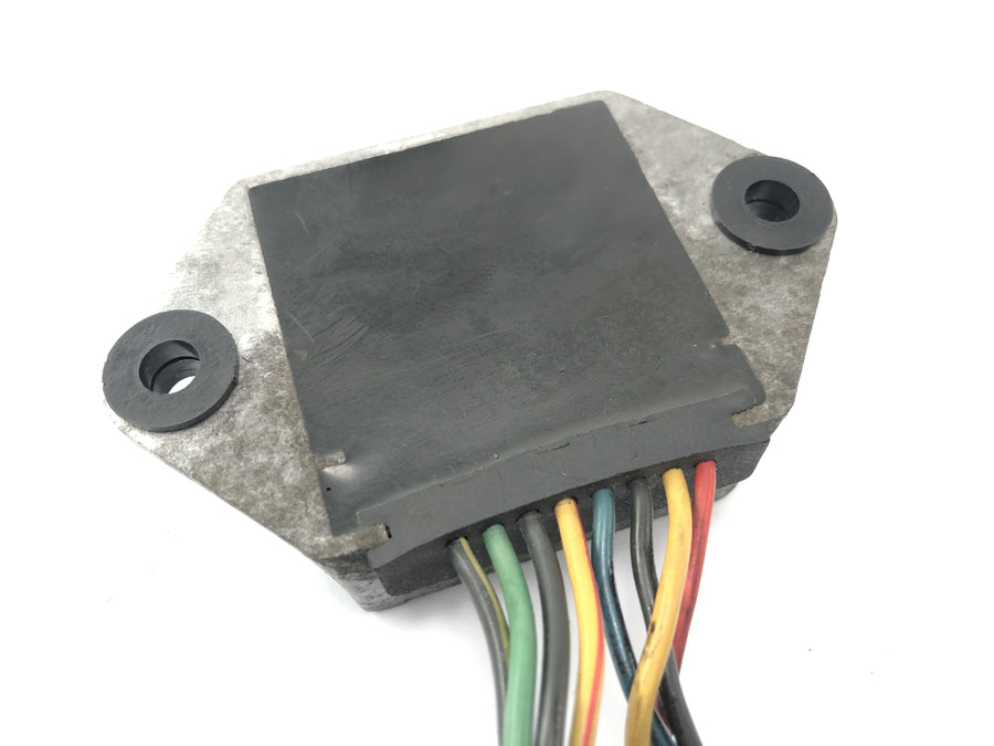 Kawasaki Z 1100 KZT10A [1984] - Zündbox Zündmodul Zündeinheit IC Igniter