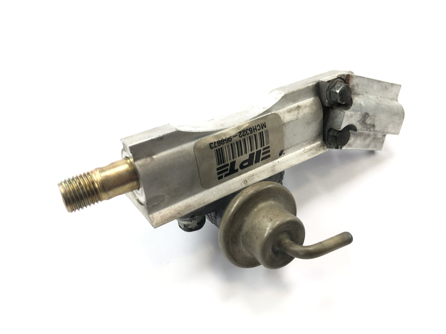 Honda VTX 1800 SC46 [2004] - Brandstofdrukregelaar Brandstofdrukregelaar