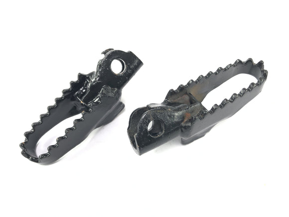 KAWASAKI KX 250 [1982] - reproche à la chaussée Resseaux de pied de pied à gauche et à droite