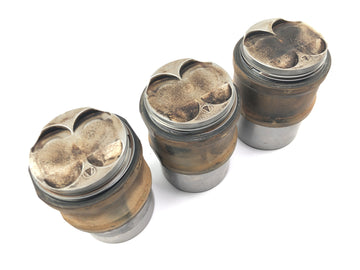 Triumph Daytona 900 T300D [1996] - 带活塞组的气缸套