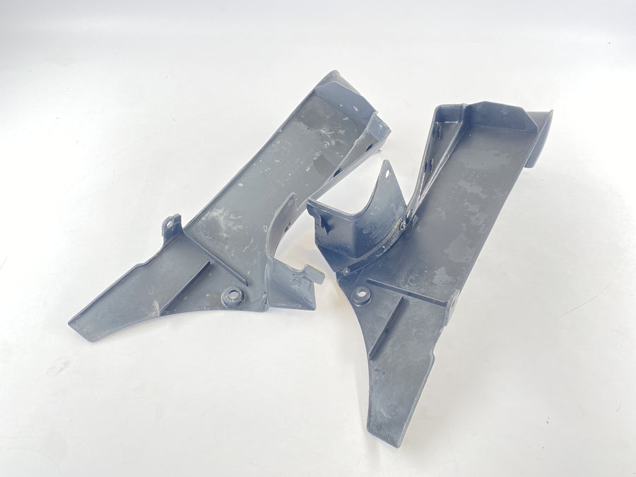 本田CBR 900 RR SC33 [1996]  - 内部壁板驾驶舱