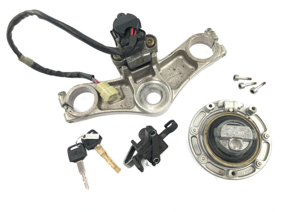 Honda VFR 800 FI RC46 [1999] - Schlosssatz mit Gabelbrücke oben Zündschloss Sitzbankschloss Tankdeckel