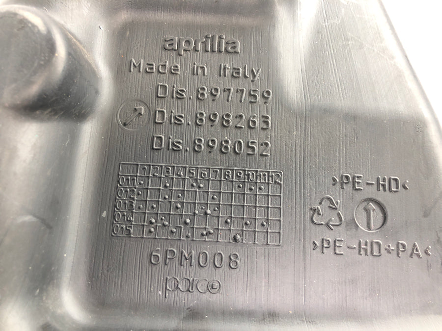 Aprilia RS 125 TW [2017] - Tankbränsletank bensintank plast svart