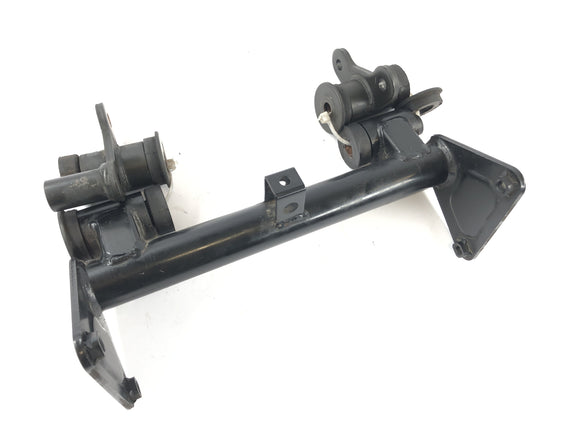 KAWASAKI VN 1600 Moyenne Streak VNT60B [2005] - Suspension du moteur du support de moteur