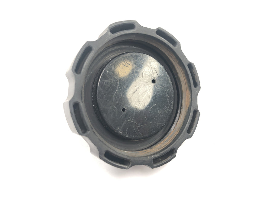 Yamaha DT 175 2K4 [1982] - Bouchon de réservoir plastique noir