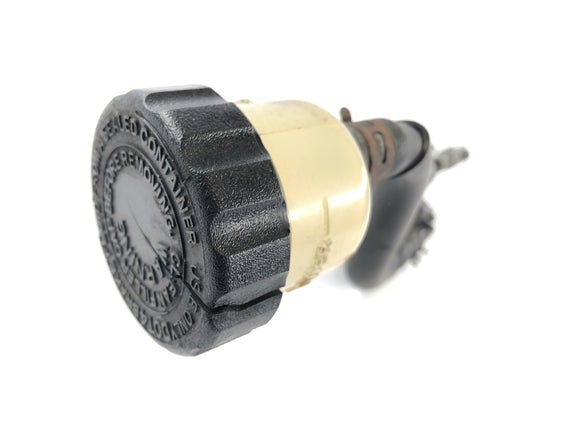 Yamaha v Max 1200 2We [1996] - тормозный насос позади