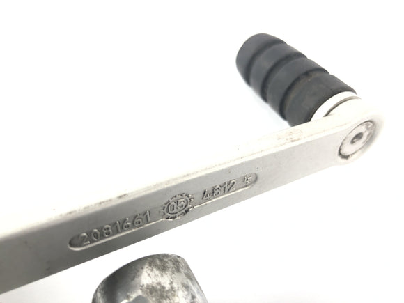 Triumph Sprint St 1050 [2005] -Footresting Systemのドライバーのフットレストフットレミストフットレストプレートのスイッチングペダルとリンケージ