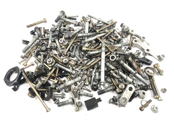 Aprilia RSV 1000 R [2004] - Restteile und Schrauben Konvolut