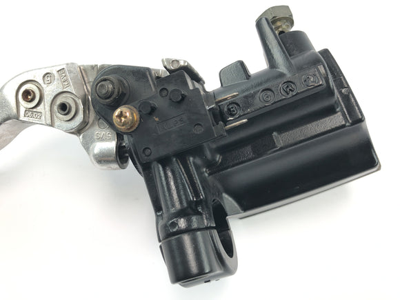 Yamaha MT 03 RM02 [2007] - Vorderradbremspumpe Handbremszylinder Bremshebel vorne