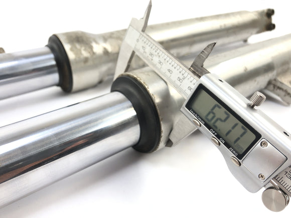 Honda CB 750 RC42 [1996]  - 軸付きテレガベル