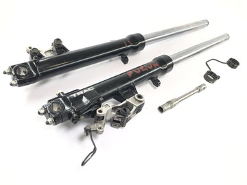 Honda CBX 750 RC17 [1984] - fork pipes Telegabel 39mm with front axle - 0