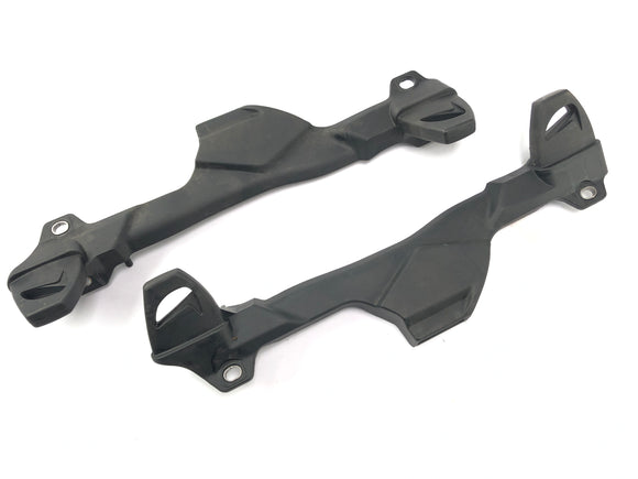 BMW R 1200 ST R1ST [2006] - Držák kufru v kufru vpravo a vlevo