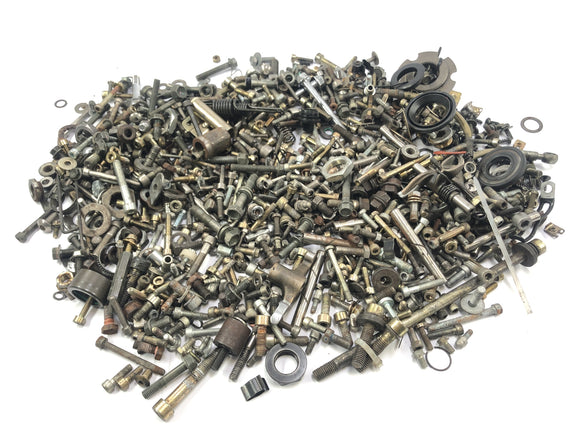 Ducati 900 SS [1991] - Schrauben und Restteile Konvolut