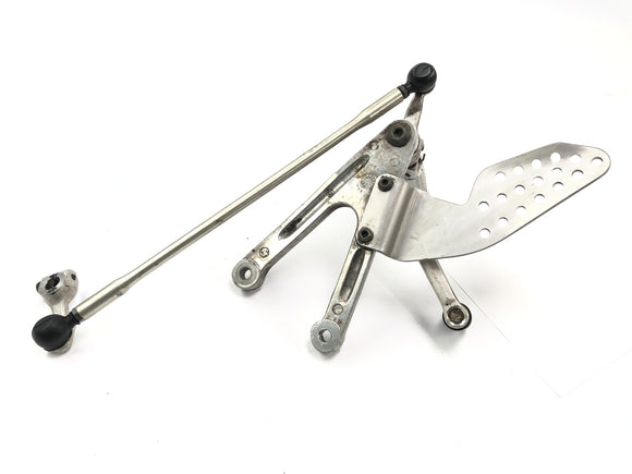 Yamaha YZF R1 RN09 [2003] - Sistema de apoio para os pés esquerda do suporte de apoio de molduras para os pés