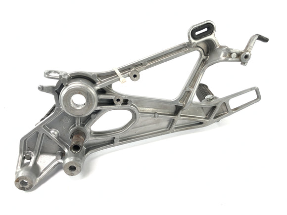 Honda SLR 650 RD09 [1997] - System Footrest na prawym przedziale podnóżka