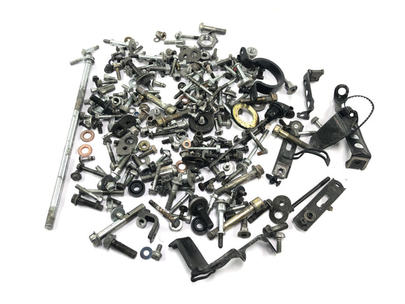 Honda CBR 900 RR Fireblade SC33 [2000] - Restteile und Schrauben Konvolut