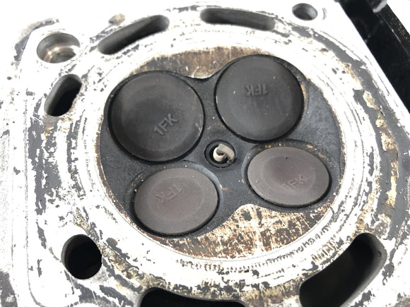 Yamaha v Max 1200 2We [1996]  - 圆柱体头在前面