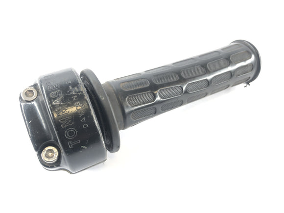 Moto Guzzi 850 Le Mans 3 VF [1986] - Gas grip handlebar fittings on the right