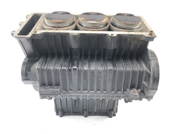 Triumph Daytona 900 T300 [1993] - Motorské pouzdro s běžícími zásuvkami a písty