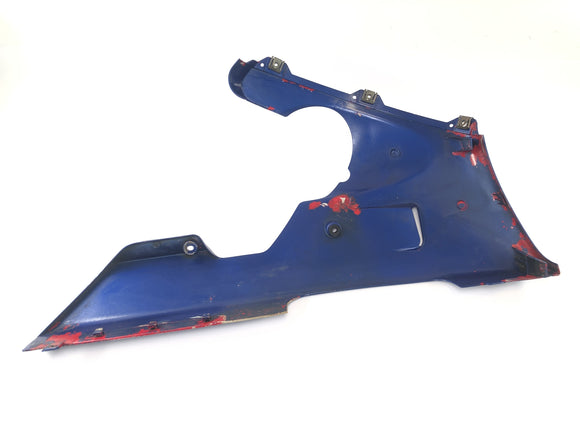 Yamaha YZF R1 RN01 [1998] - боковая оболочка в нижней левой облицовке слева