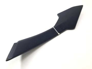 Aprilia RST 1000 FUTURA [2002] - Boční opláštění na pravé straně panelu sedadla