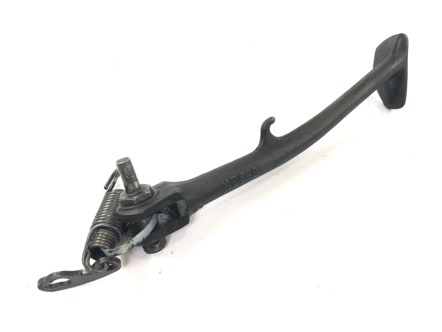 Honda CBX 650 E RC13 [1983] - supports côté stand avec un support de moto en plumes