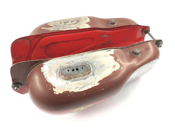 Moto Guzzi V7 Special [1971] - Tank Benzintank Kraftstofftank Benzinhahnanschlüsse geändert