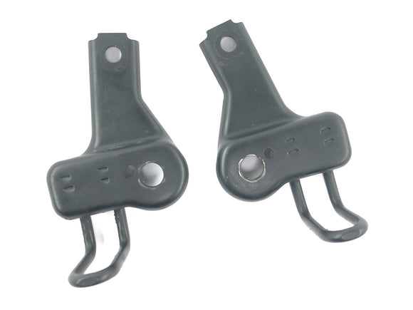 Triumph Daytona 900 T300D [1996] - Support de clignotant arrière, crochet à bagages