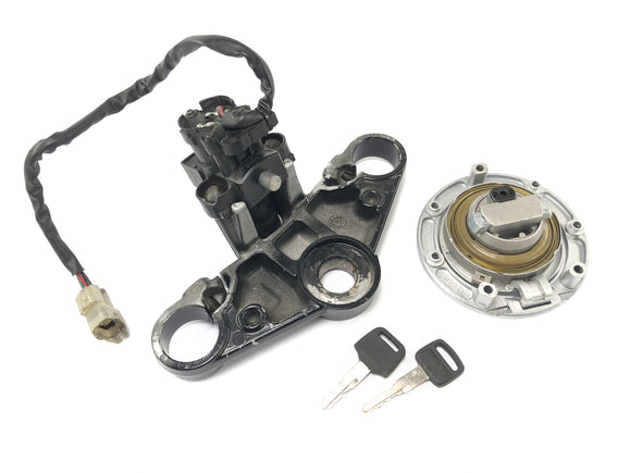 Honda NSR 125 JC22 [1998] - Fork Bridge överst med tändlåsetankskyddslås med Key