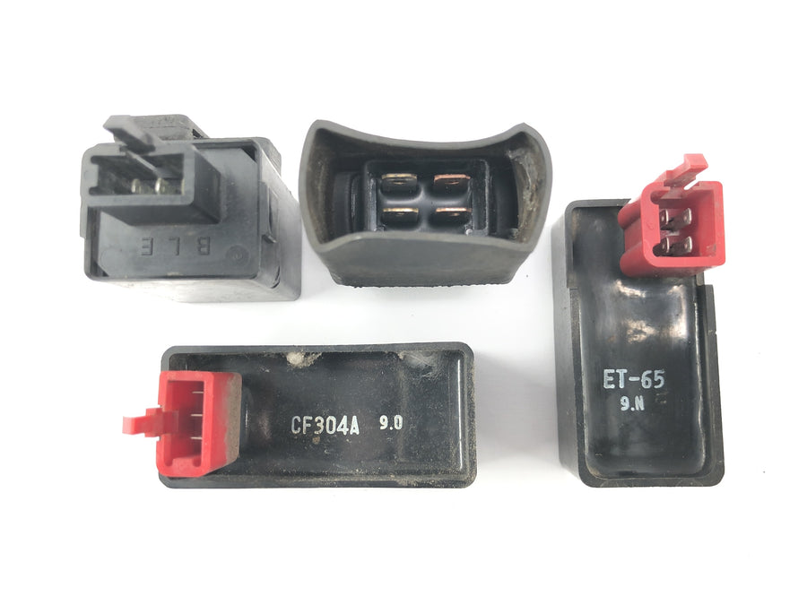 Honda XRV 750 Africa Twin RD04 [1990] - Relay gemengd lot