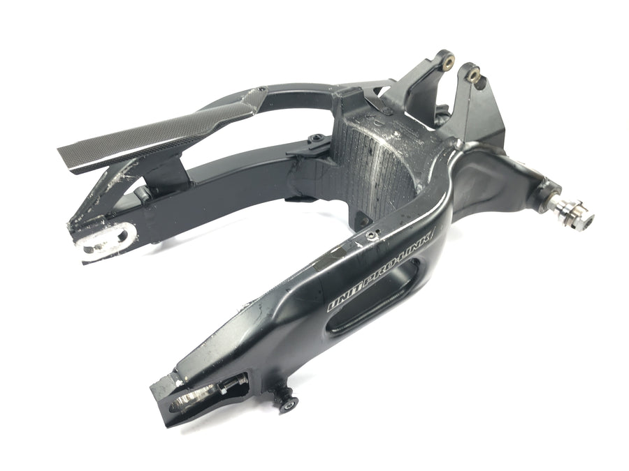 本田 CBR 1000 RR SC57 [2006] - 带摇臂轴的摇臂后轮摇臂