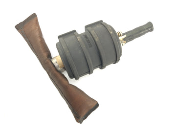 Ducati 900 SS [1991] - Bensiinipumpun polttoainepumppu